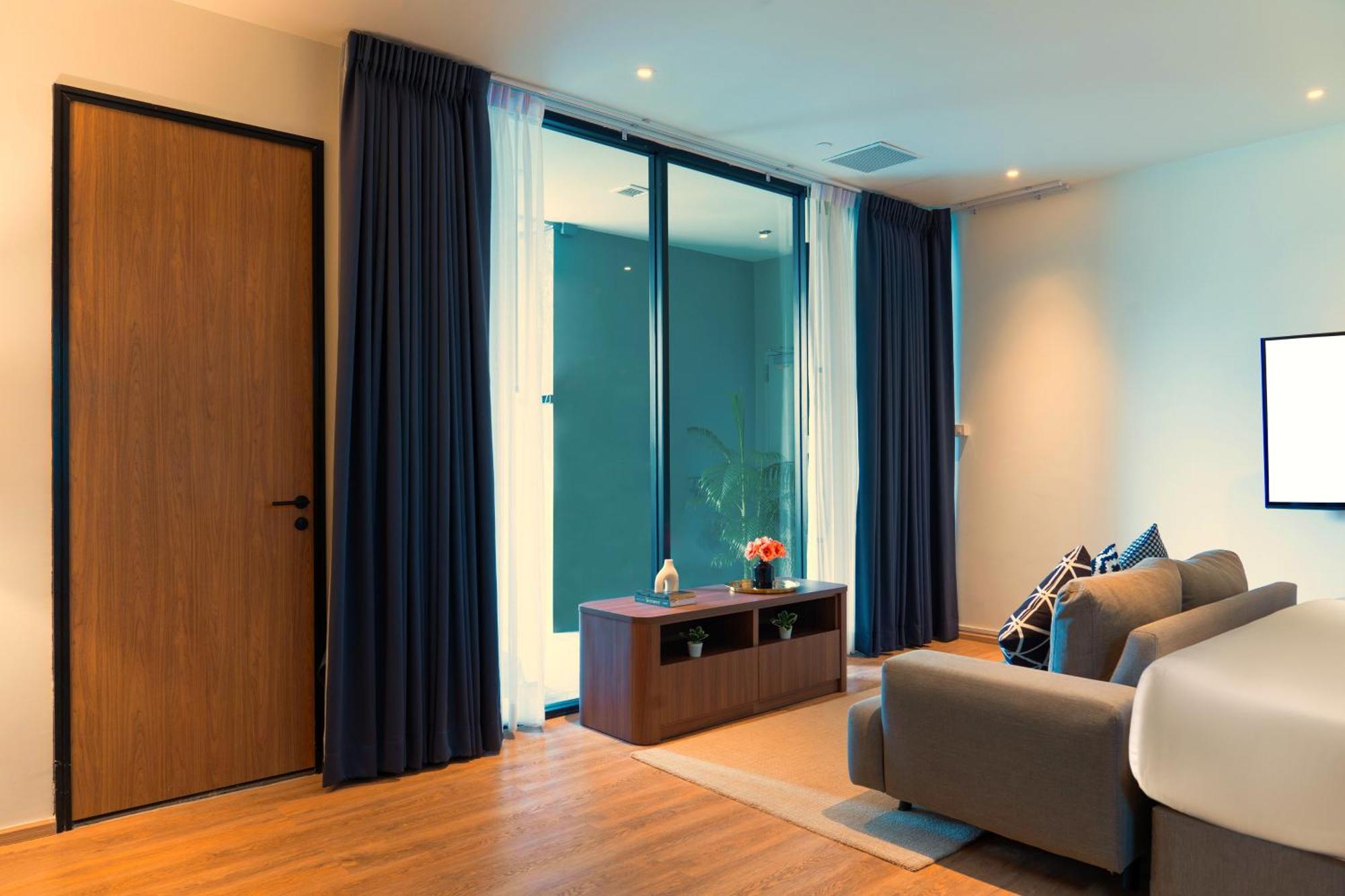 Walton Suites Sukhumvit Bangkok Exterior photo